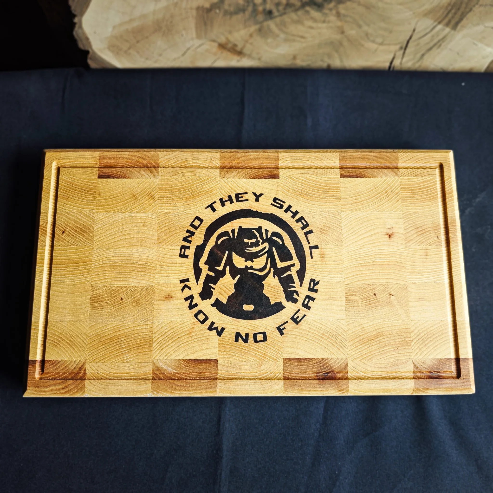 Warhammer 40k, daska, jasen, intarzija pareni orah