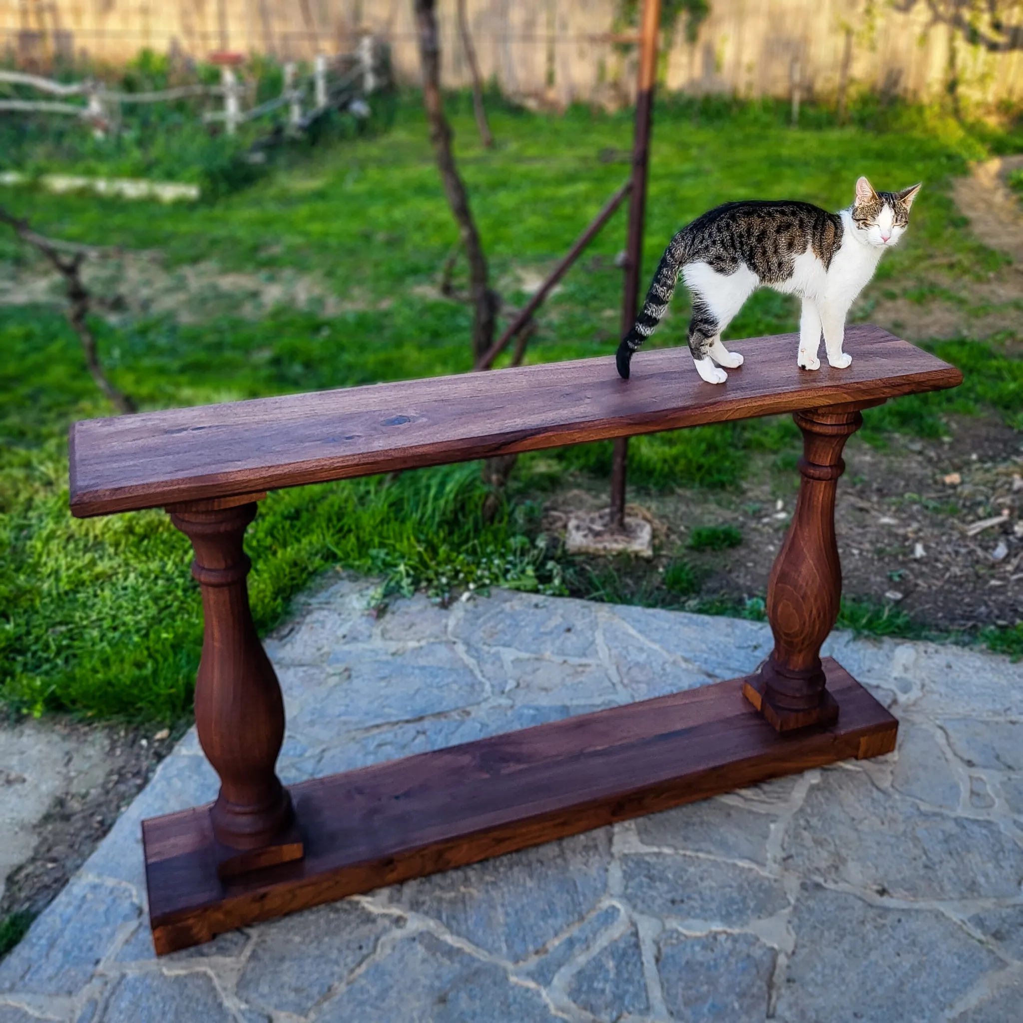 Konzolna polica, pareni orah