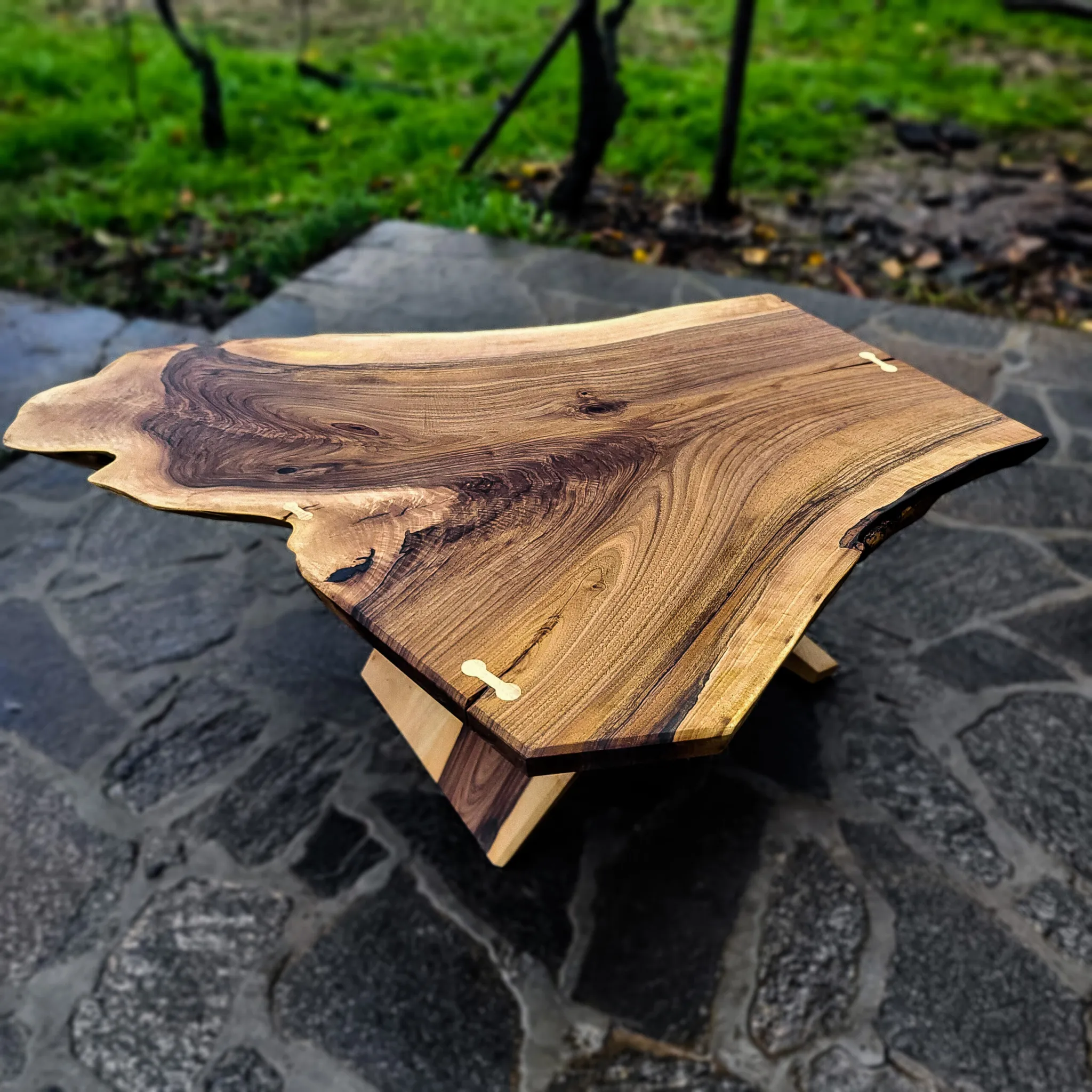 Rašljar, domaći orah, 100 x 90-50 cm 