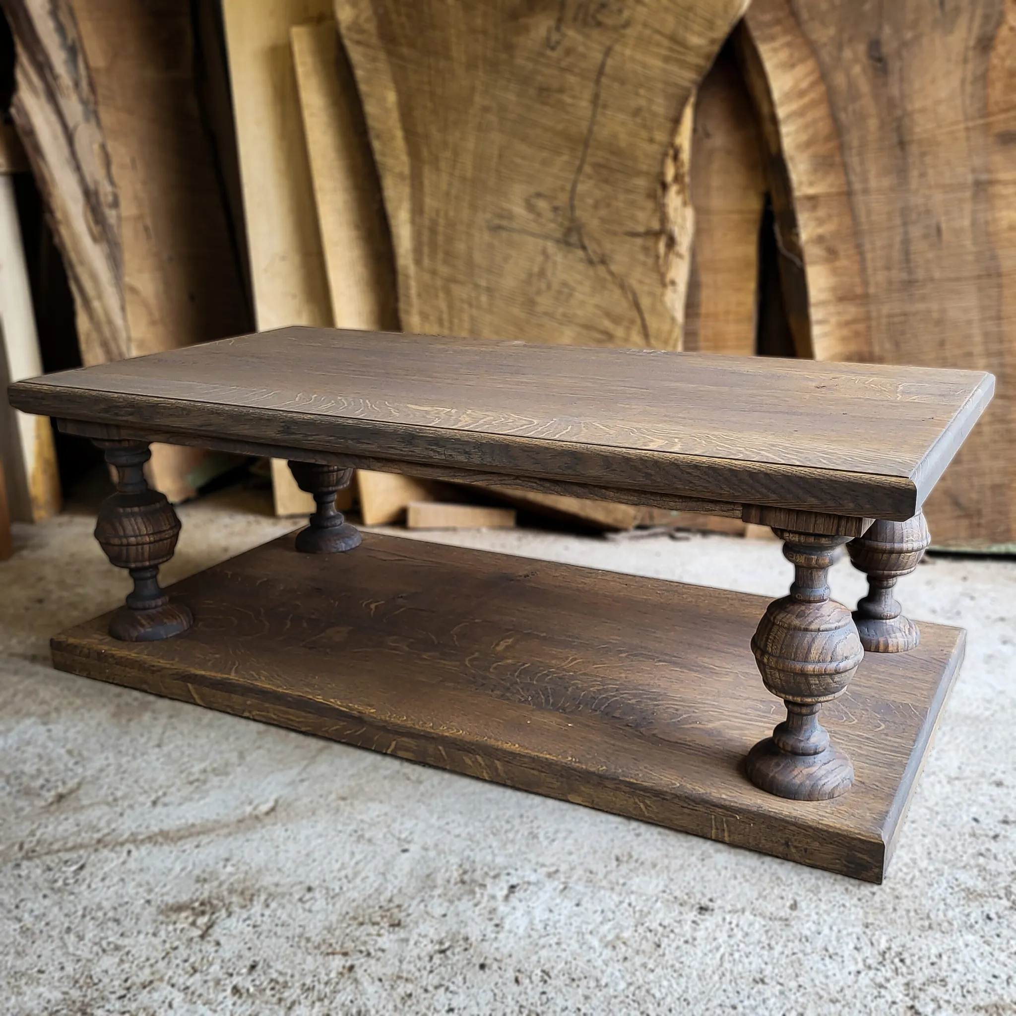 Balustradica sa čudnim nogama, hrast, ash-gray ulje