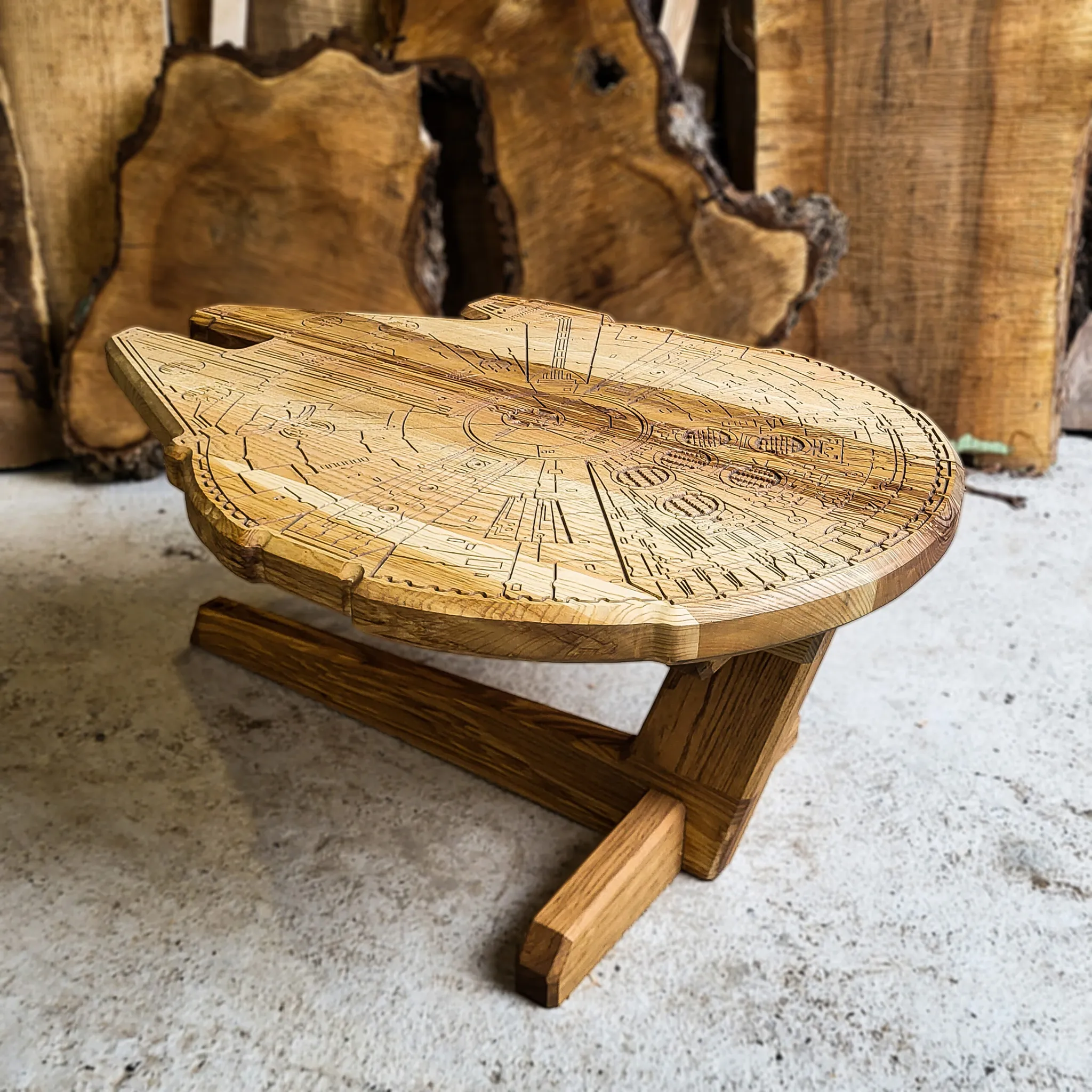 Millennium Falcon, jasen