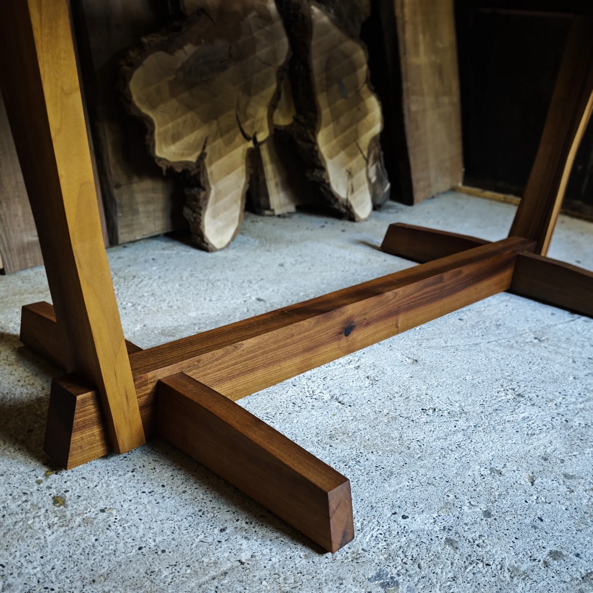 Conoid, pareni orah, 180 x 90 cm