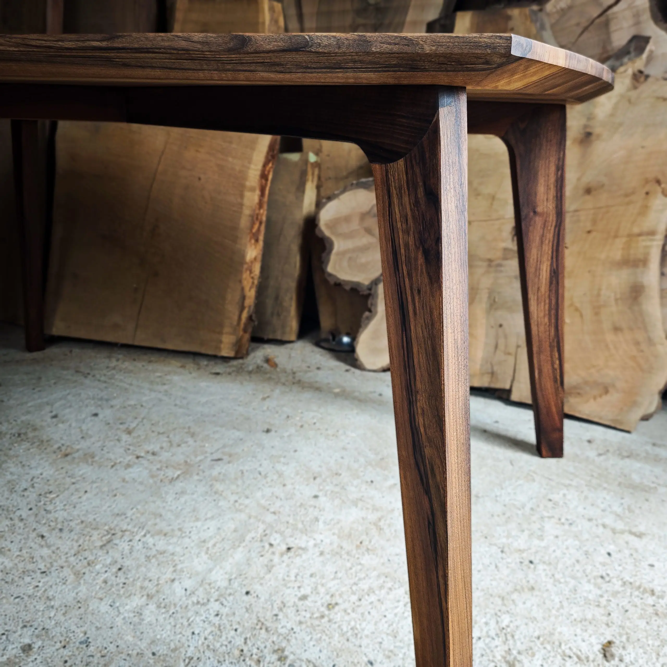 Iks, pareni orah, 160 x 90 cm