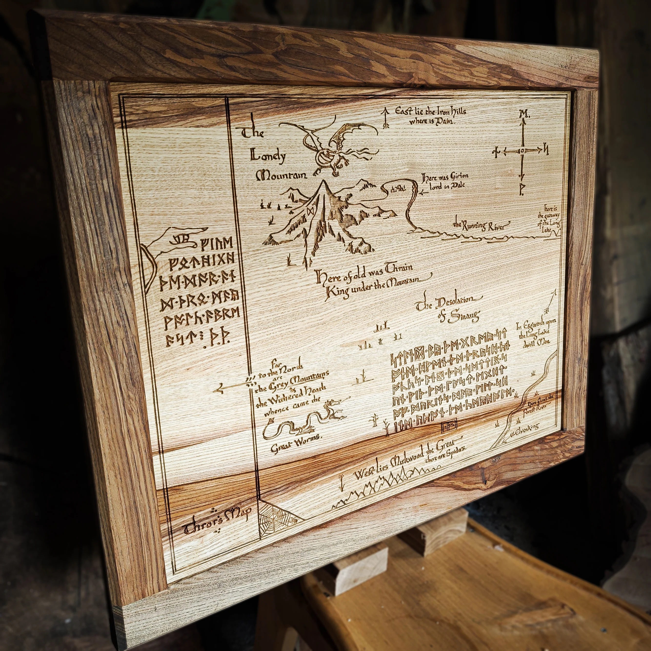 Trorova mapa, 85 x 70 cm, jasen