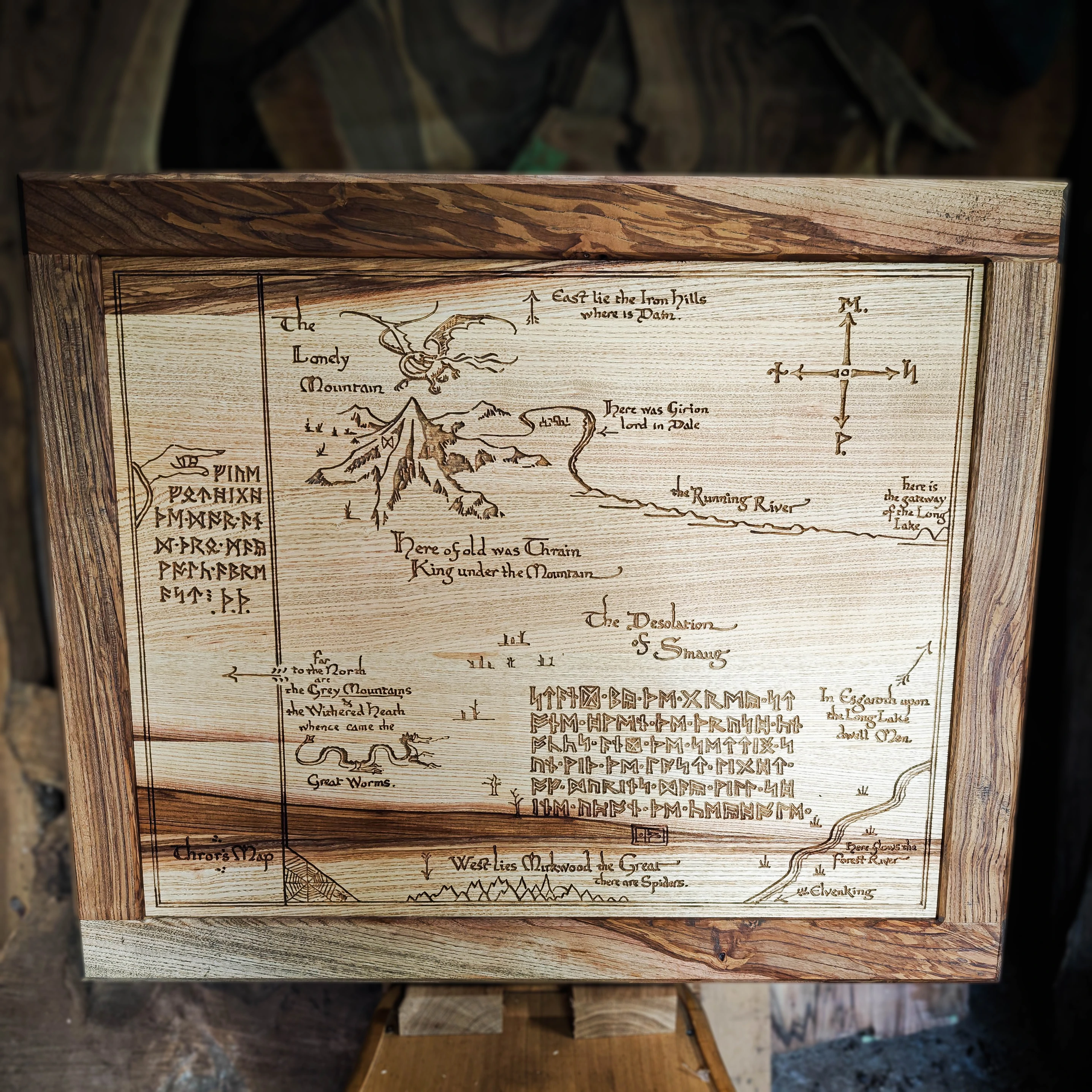Trorova mapa, 85 x 70 cm, jasen