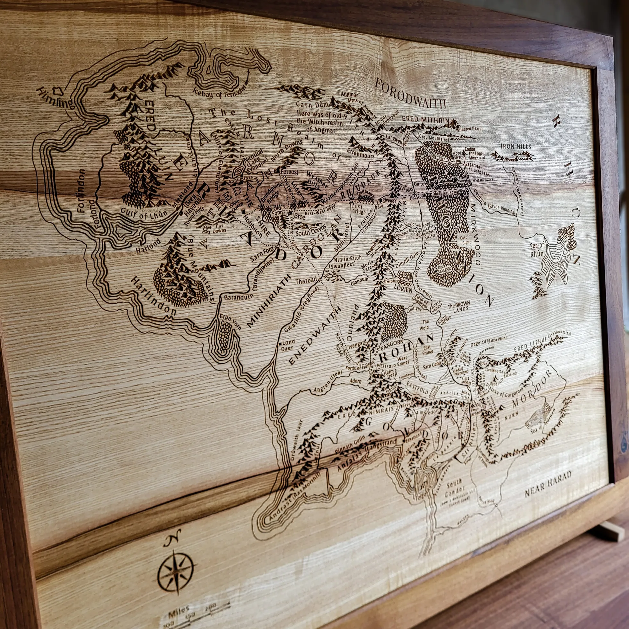 Mapa Srednje Zemlje, 120 x 100 cm, jasen i orah