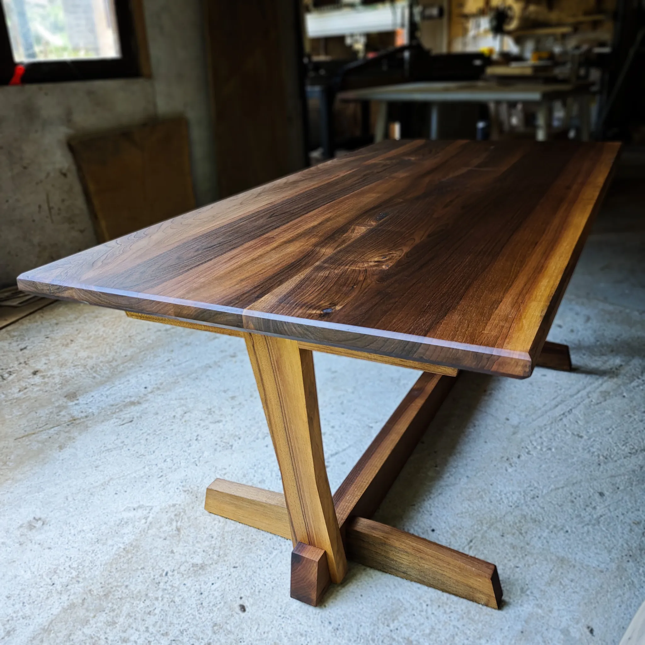 Conoid, pareni orah, 180 x 90 cm