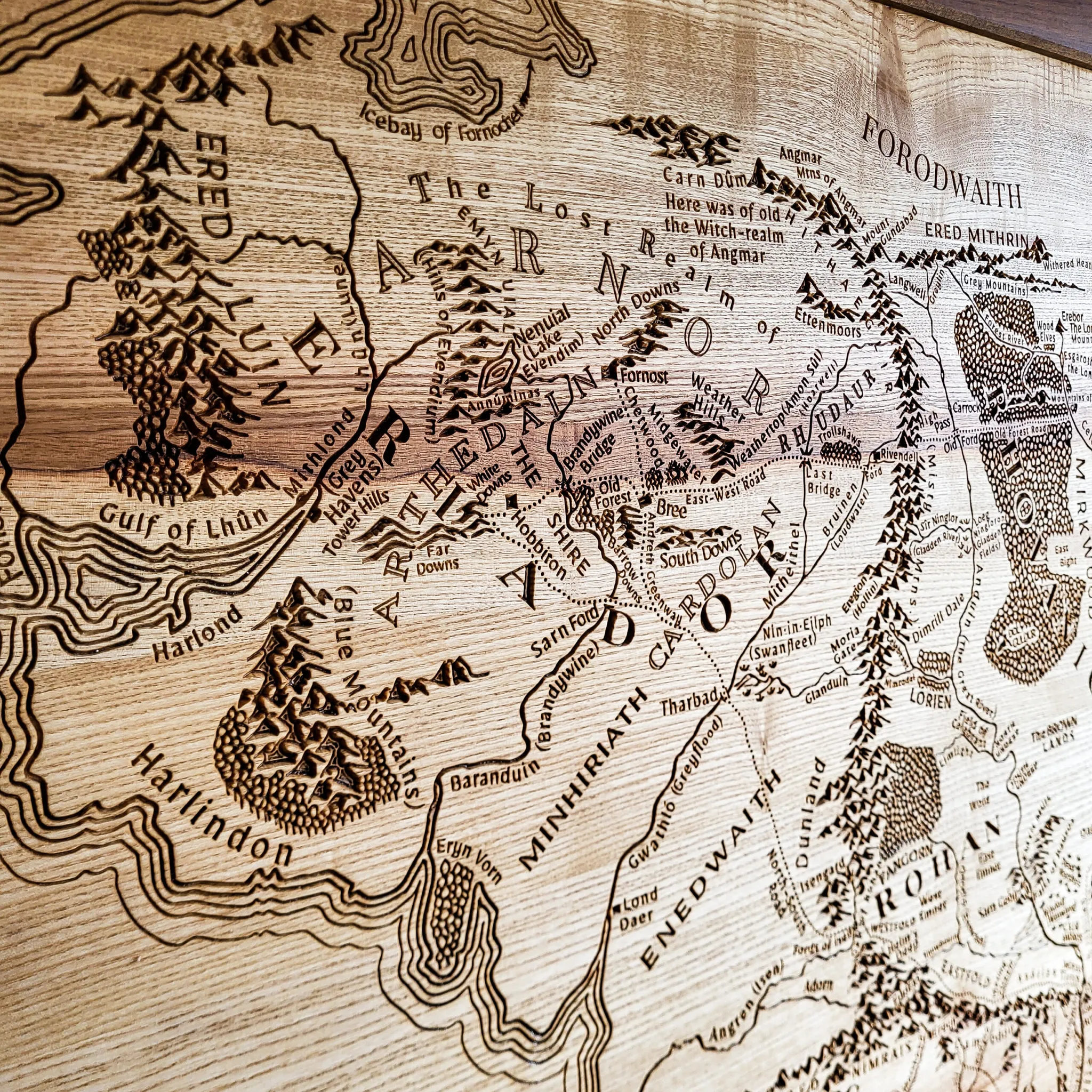 Mapa Srednje Zemlje, 120 x 100 cm, jasen i orah