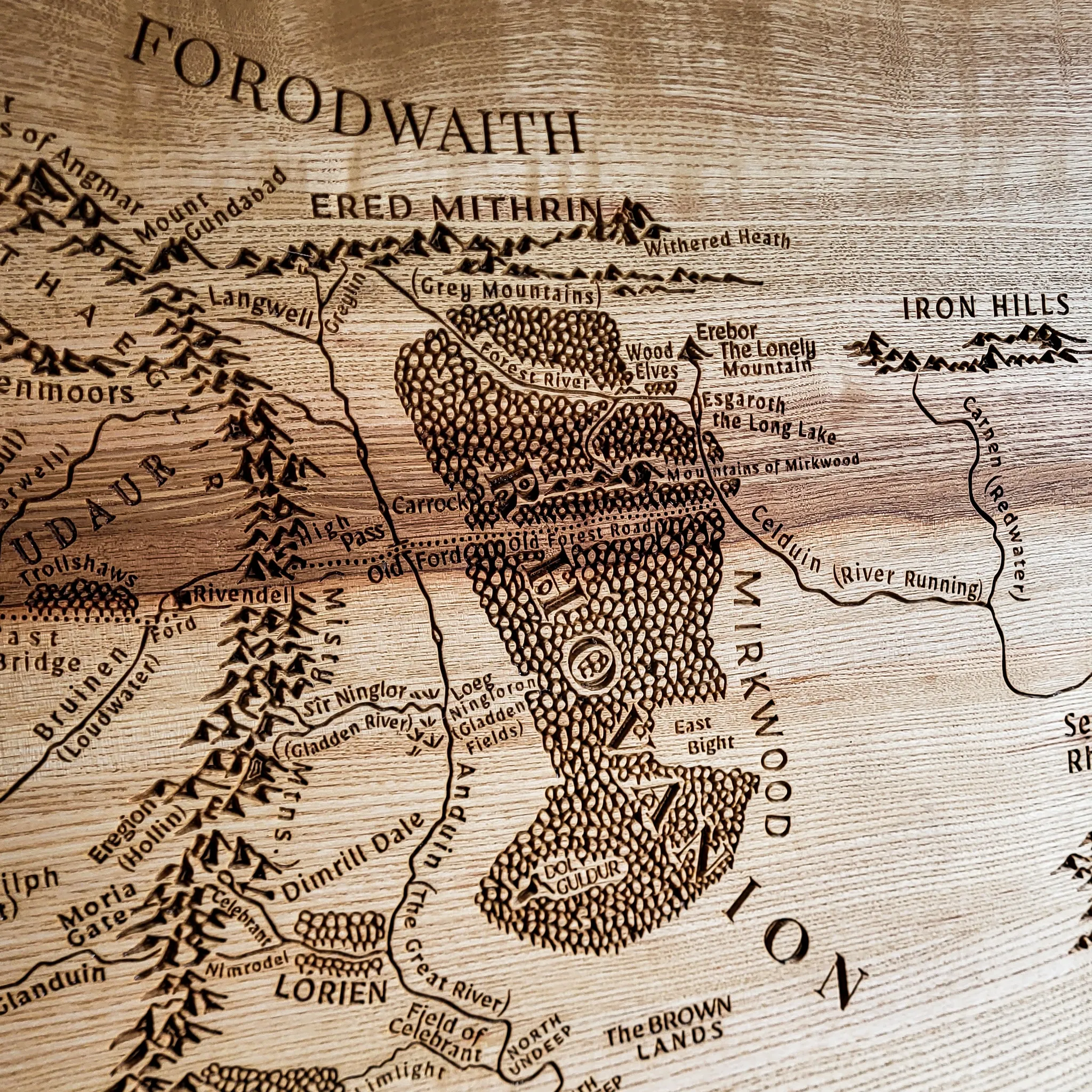 Mapa Srednje Zemlje, 120 x 100 cm, jasen i orah