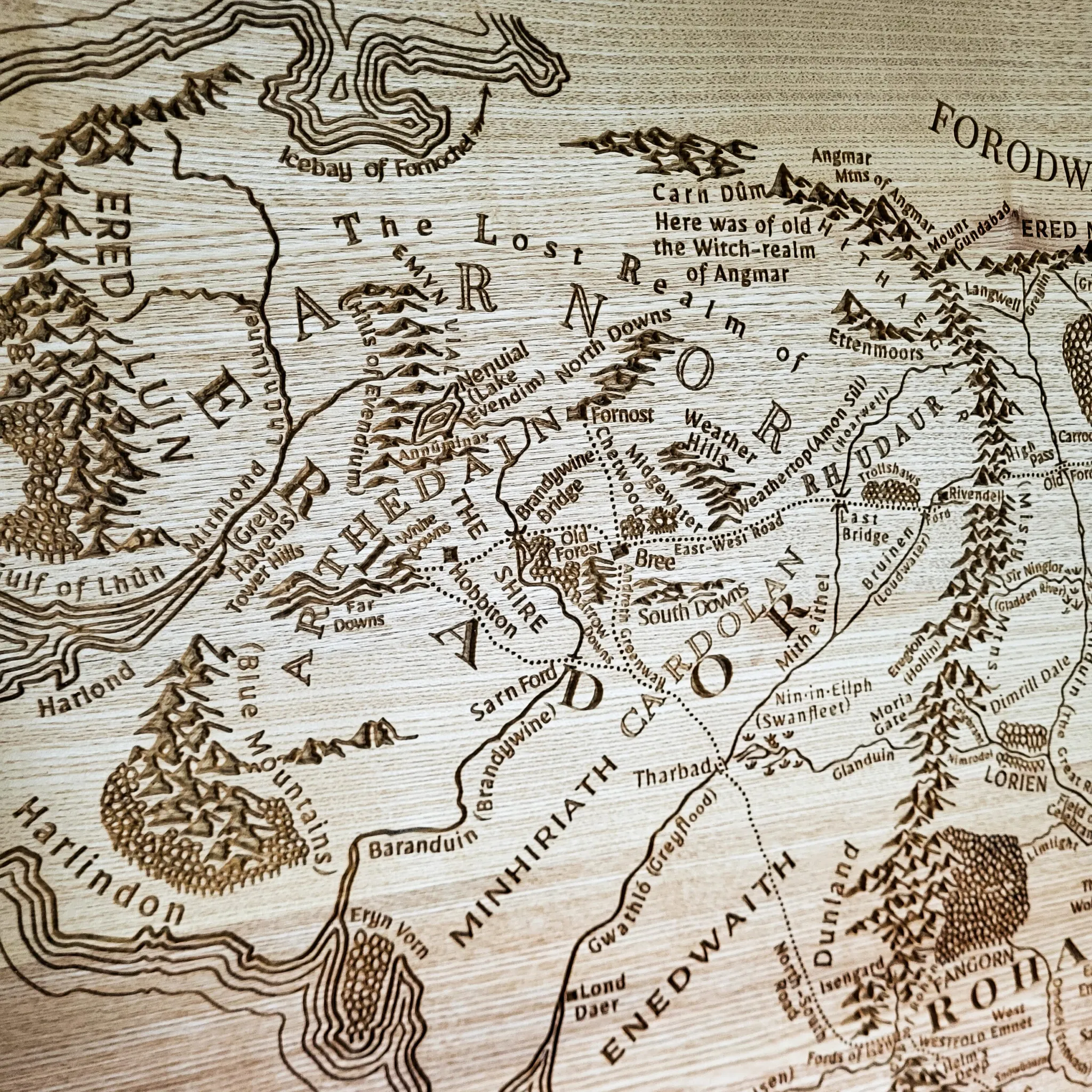 Mapa Srednje Zemlje, 120 x 100 cm, jasen i orah