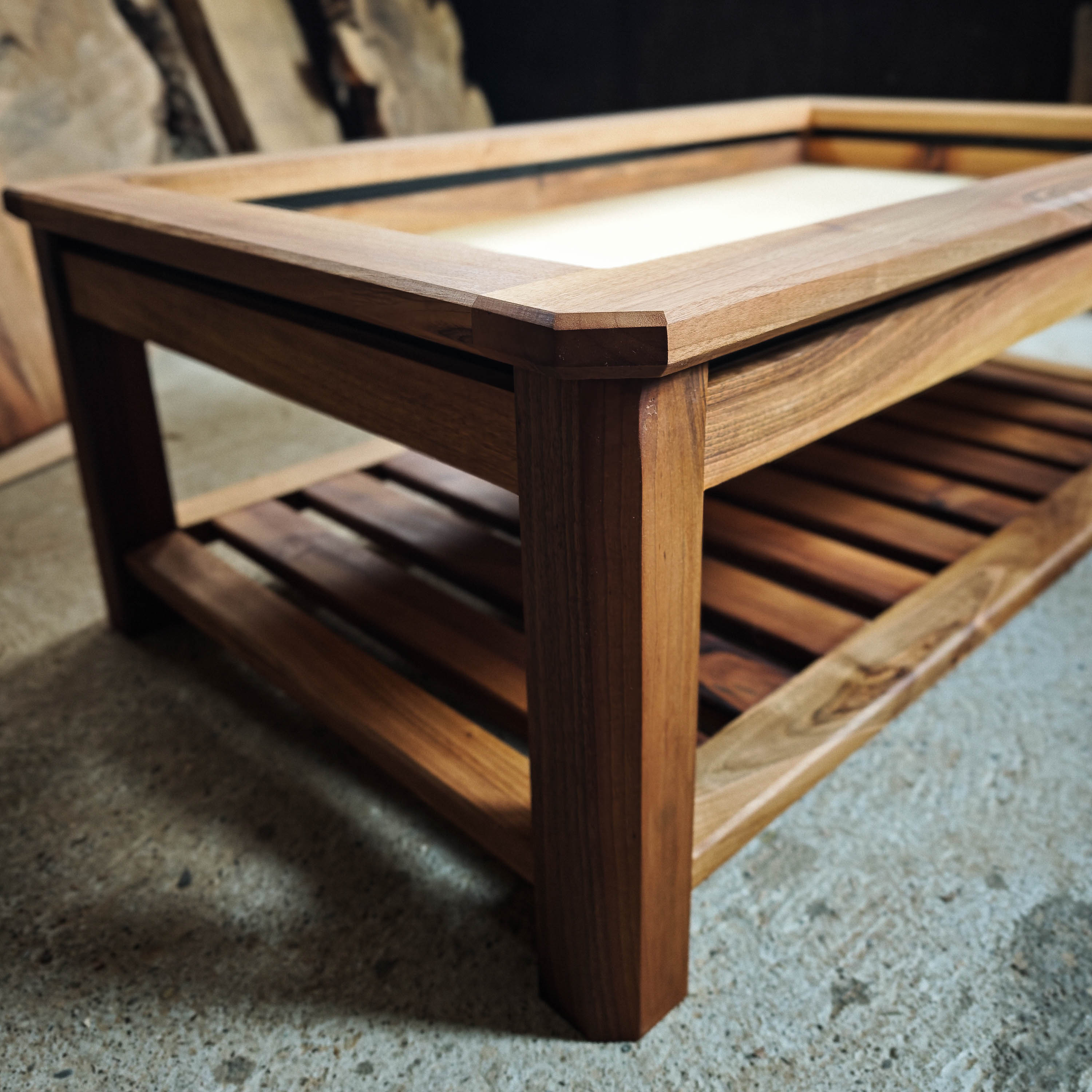 Klub-sto za društvene igre, Avanturista, pareni orah, 130 x 80 cm